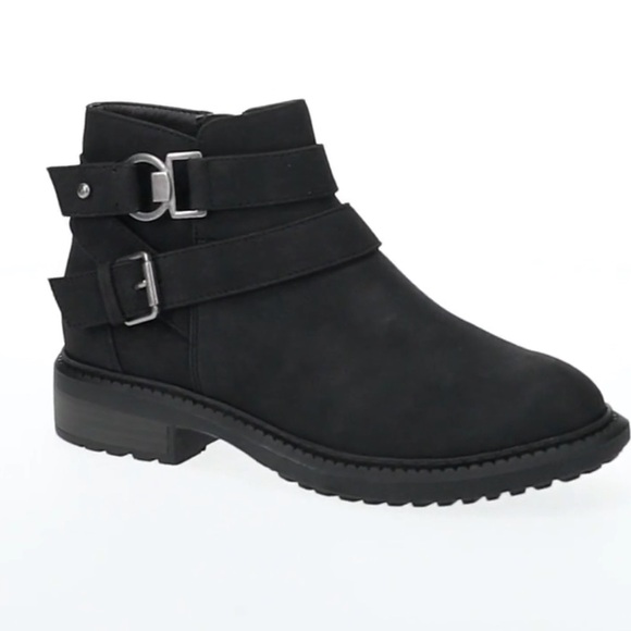Sonoma Women’s Black Ankle Boot - Picture 1 of 7